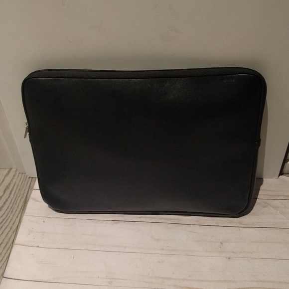 🌺🌸 Silver Computer cover 🍀🍀🍀 - Picture 4 of 8